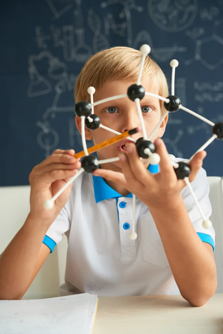 Expérience de chimie en laboratoire